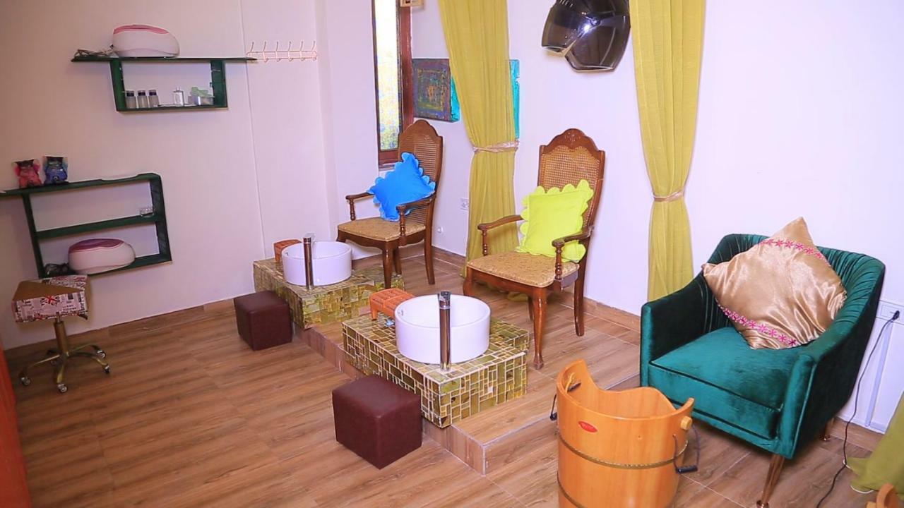 Zigzag Hotel And Spa Адис Абеба Екстериор снимка