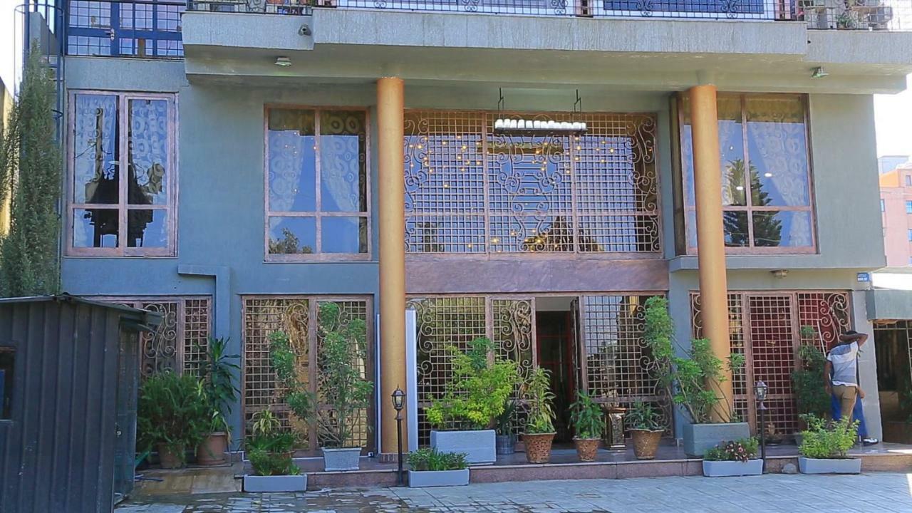 Zigzag Hotel And Spa Адис Абеба Екстериор снимка
