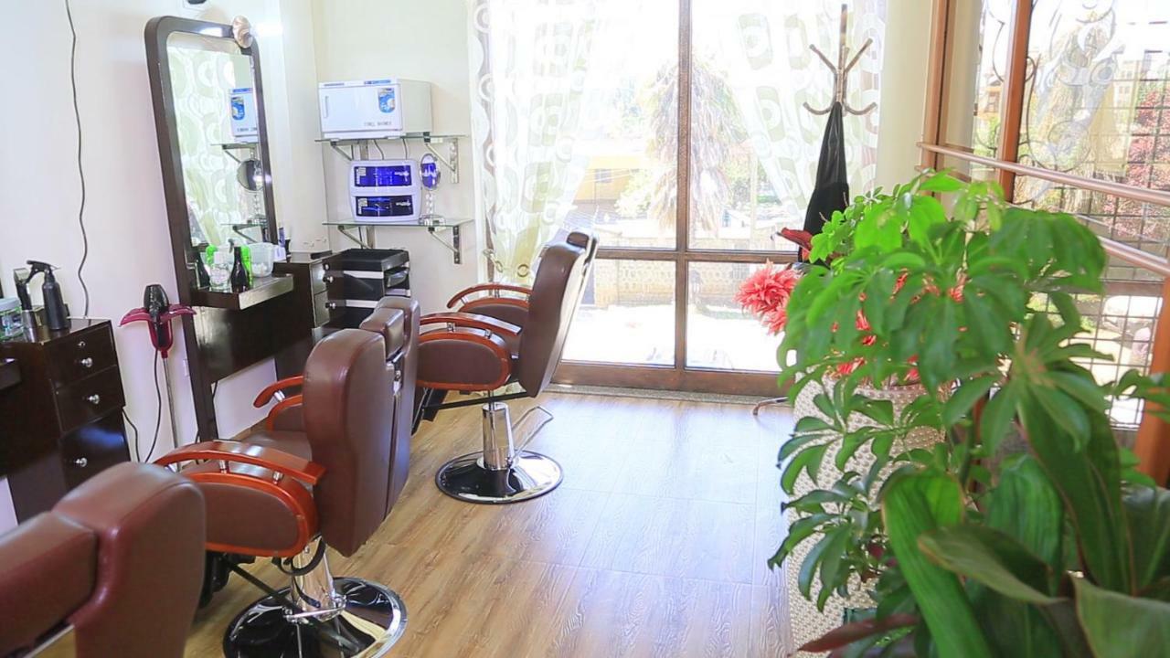 Zigzag Hotel And Spa Адис Абеба Екстериор снимка