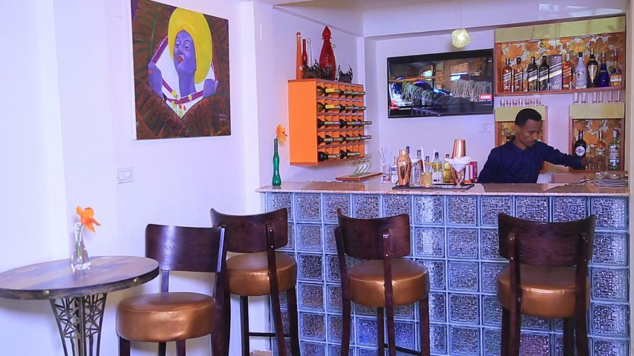 Zigzag Hotel And Spa Адис Абеба Екстериор снимка